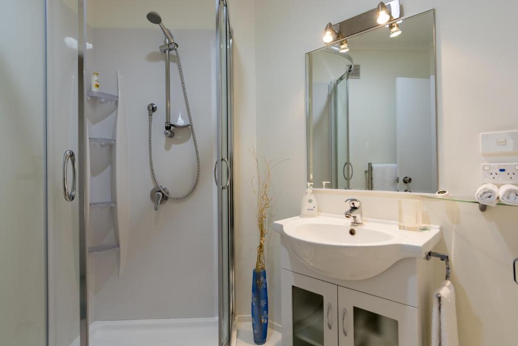 Seascape Villa B&B - Resim 17