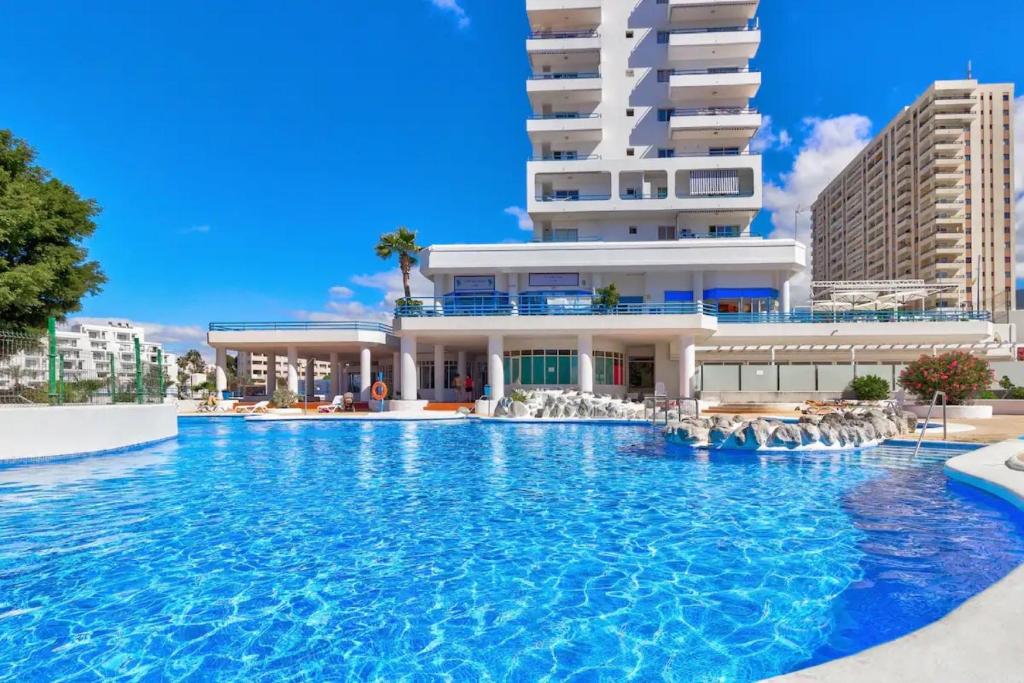 The swimming pool at or close to Bonito Estudio Playa Paraíso