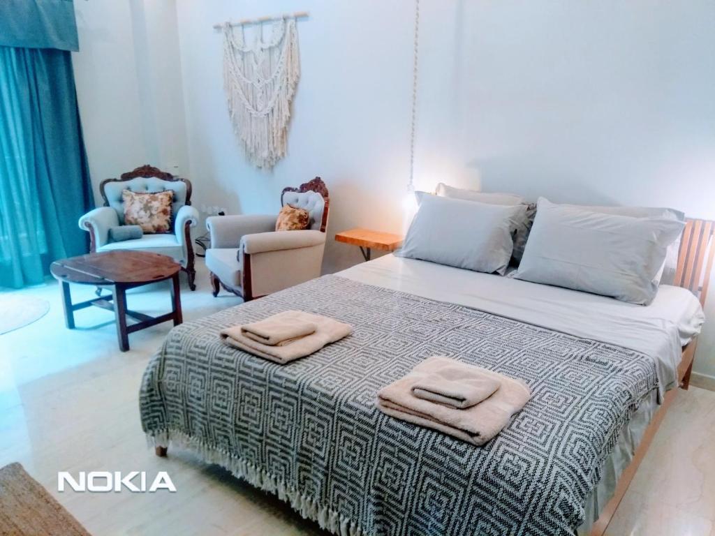 SuperCentral seaside,lux, sunny and cosy apartment, Thessaloniki