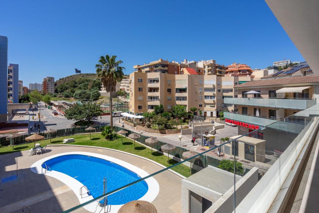 Bazén v ubytovaní Blue Wave apartment in Torreblanca by Costarentals - Ref 174 alebo v jeho blízkosti