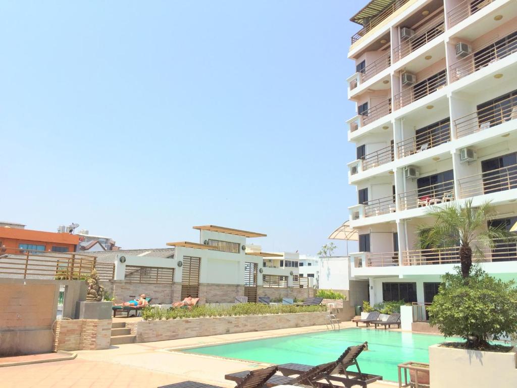 Bazén v ubytování Tanawit Hotel & Spa nebo v jeho okolí