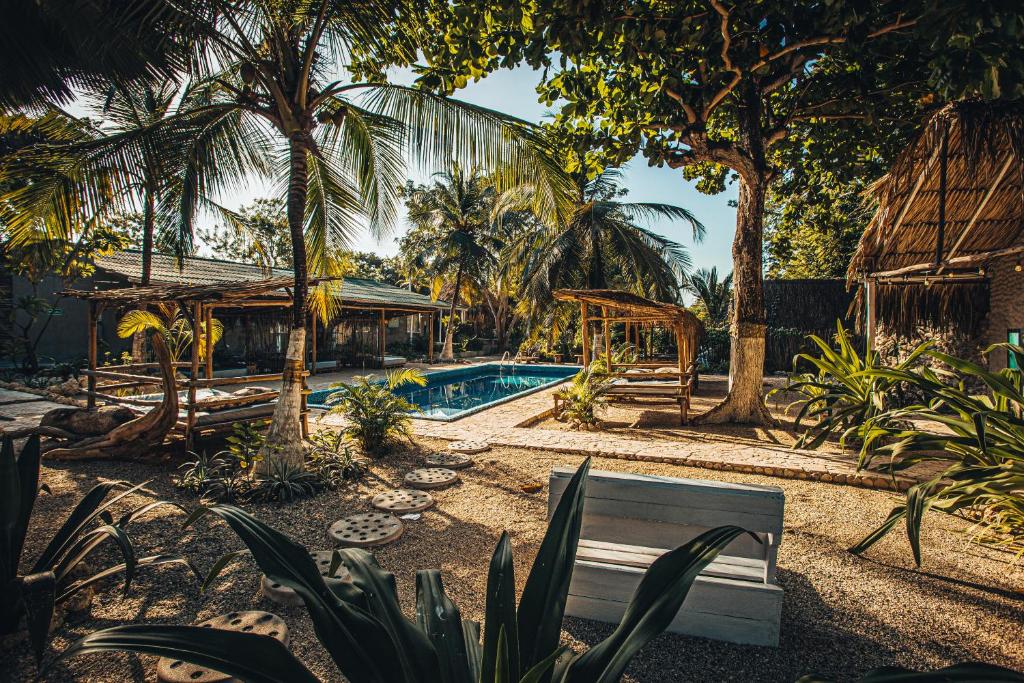 Hoteles de lujo en la isla tierra bomba 441779725