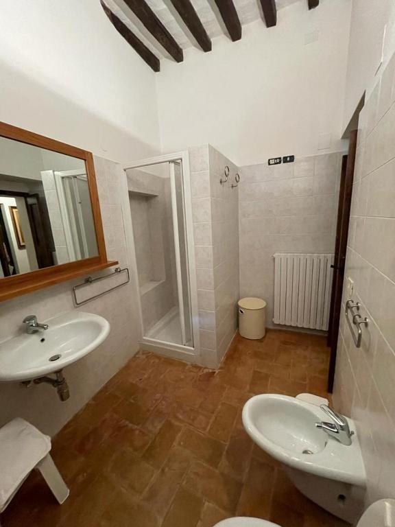 A bathroom at Casa Dei Lecci