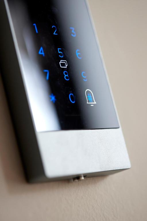 Cama Luxury Suites Glyfada - Resim 22