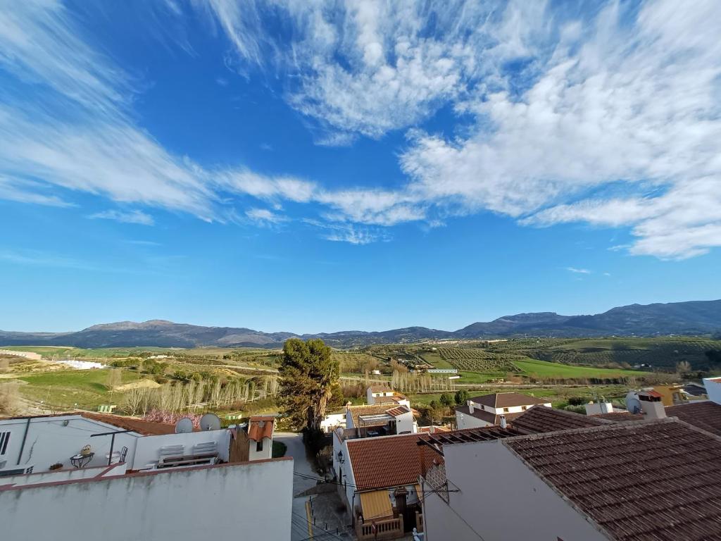 una vista desde el techo de una casa en La Morada de Salomé, en Ronda