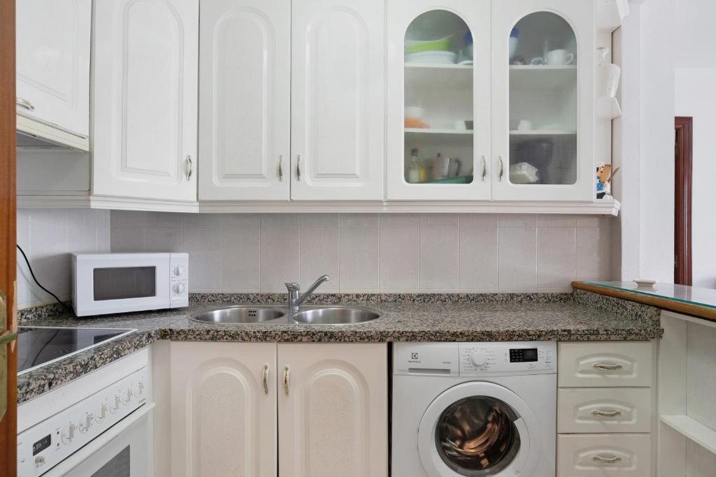 Kuchnia lub aneks kuchenny w obiekcie Apartamento Mercedes