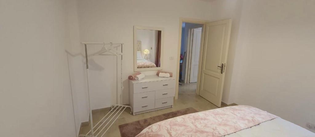 Luxurious comfy apartment with garden