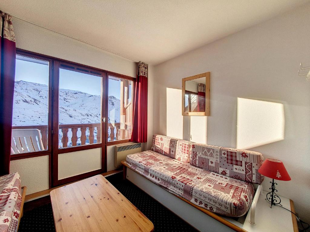 Studio fonctionnel proche pistes avec balcon - FR-1-344-957