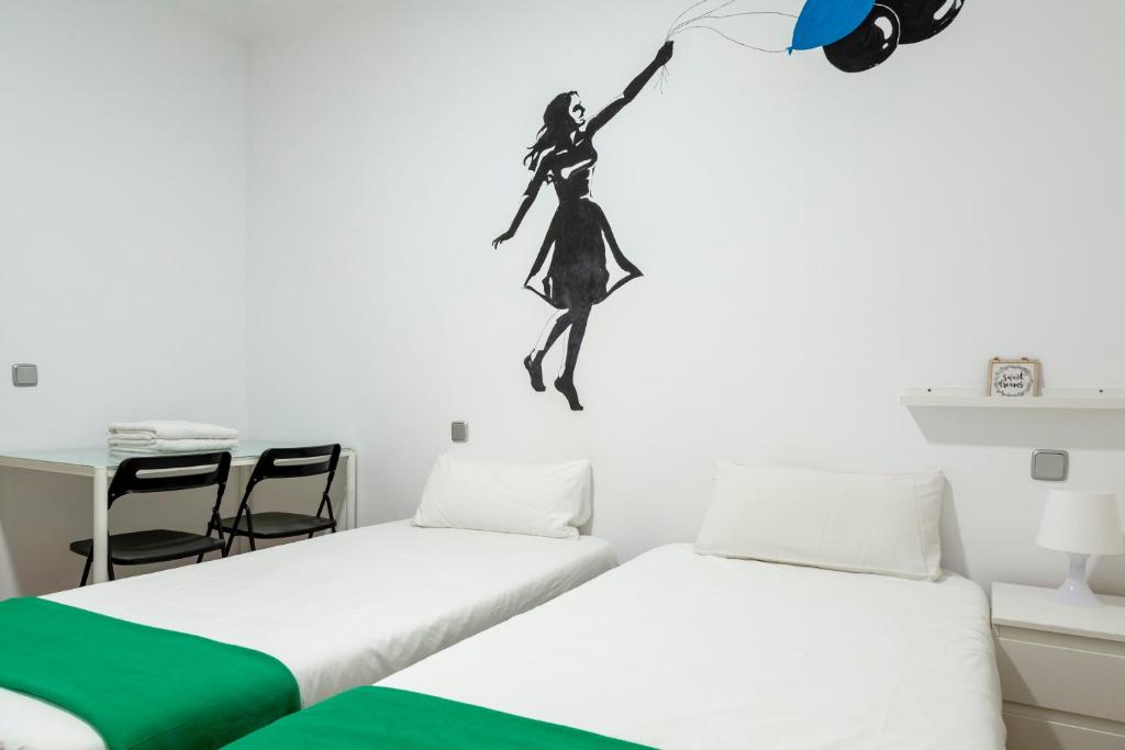 Monrooms Barcelona - Twin Room