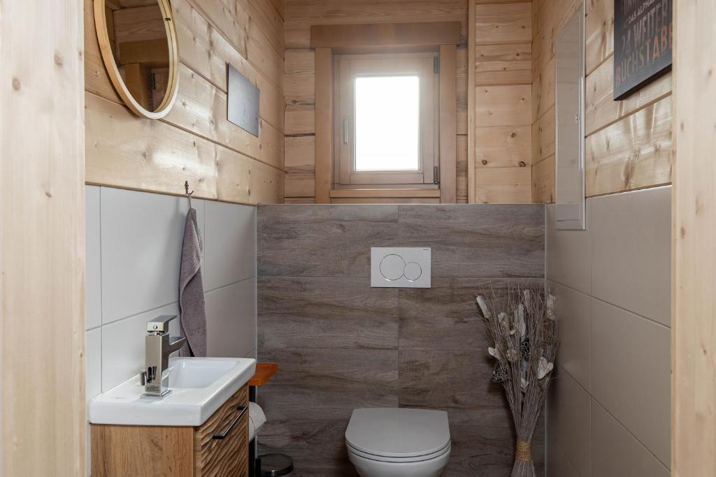 Koupelna v ubytování Biochalet Haus 1