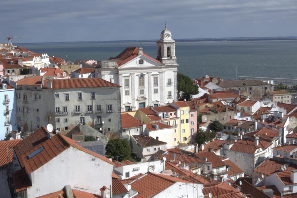 Loios Studios and Apartments - Resim 9