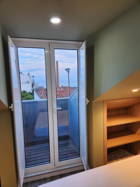 Loios Studios and Apartments - Resim 27