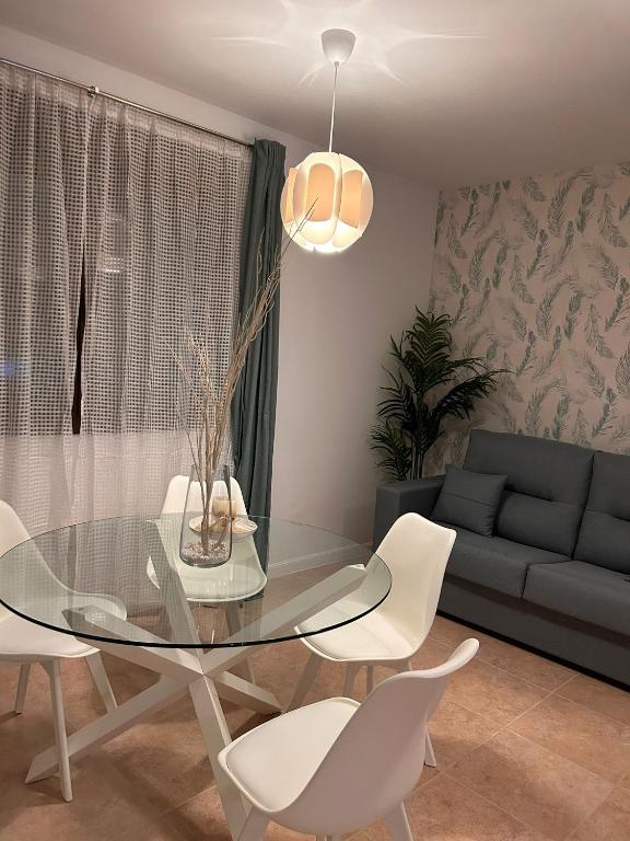 Posedenie v ubytovaní Apartamentos Esencia