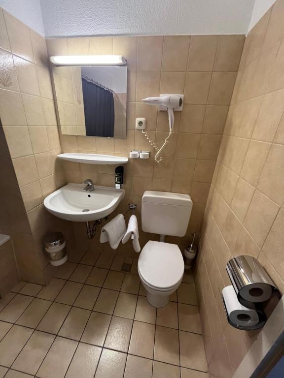 Hotel Schwarzer Bär - Resim 40