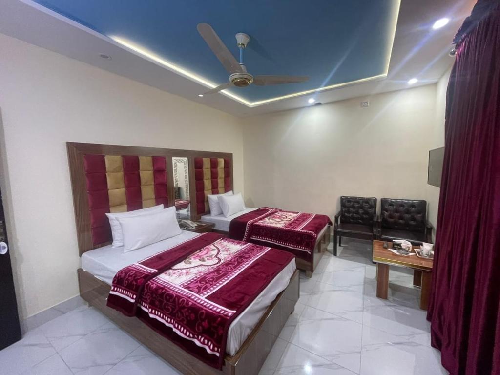 Hotel Royal one, Lahore (updated prices 2024)