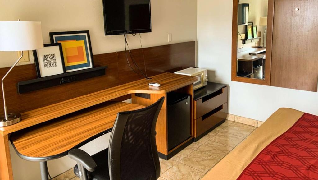 Luxury Inn Forrest City - King Room - No Fumador