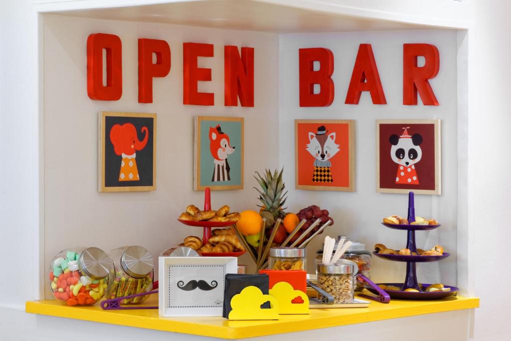 Hotel George - Astotel - Resim 21