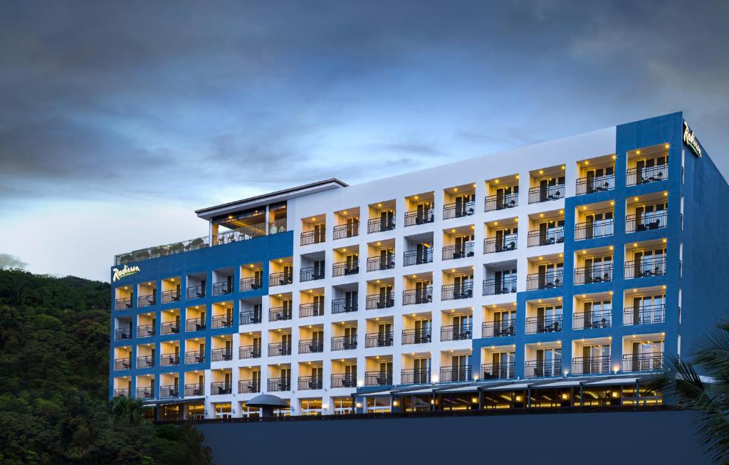 a renderización de un edificio de hotel en Radisson Hotel Kandy en Kandy