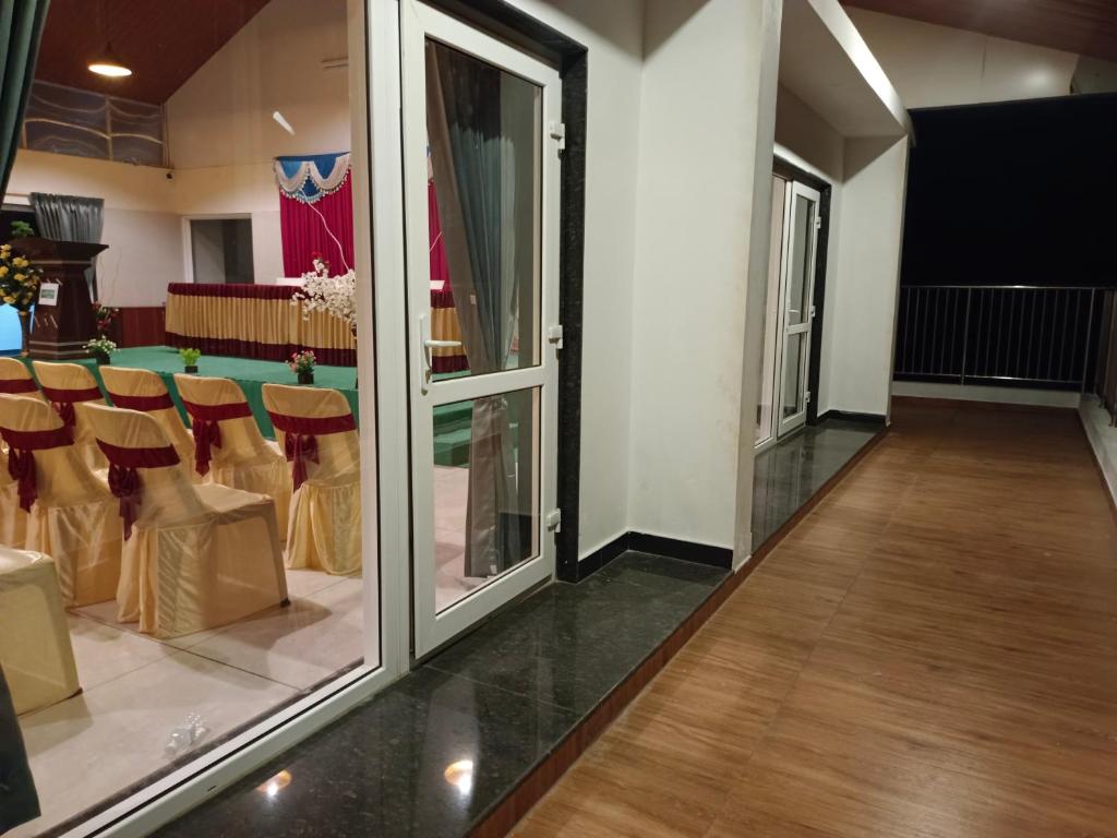 Fotografie z fotogalerie ubytování CLIFFVIEW RESORT v destinaci Yercaud