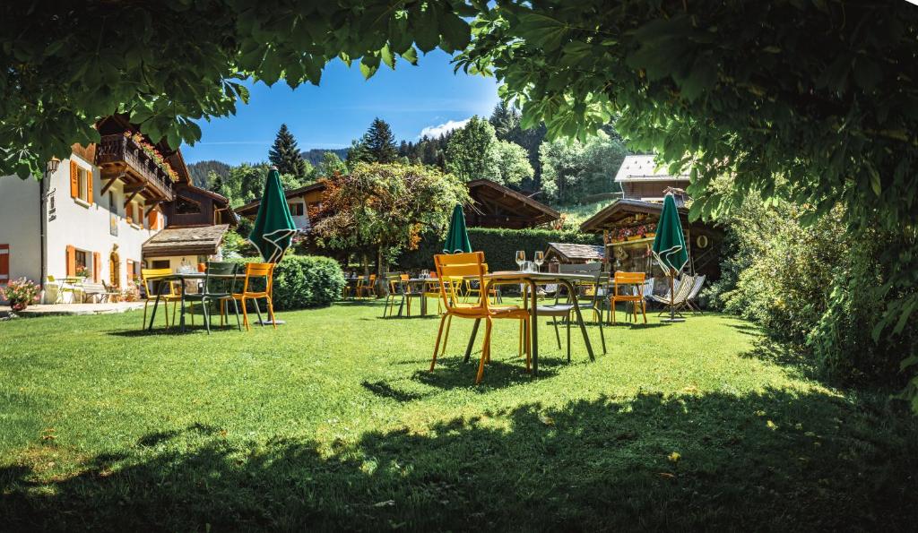 Zahrada ubytování Chalet-hôtel Gai Soleil