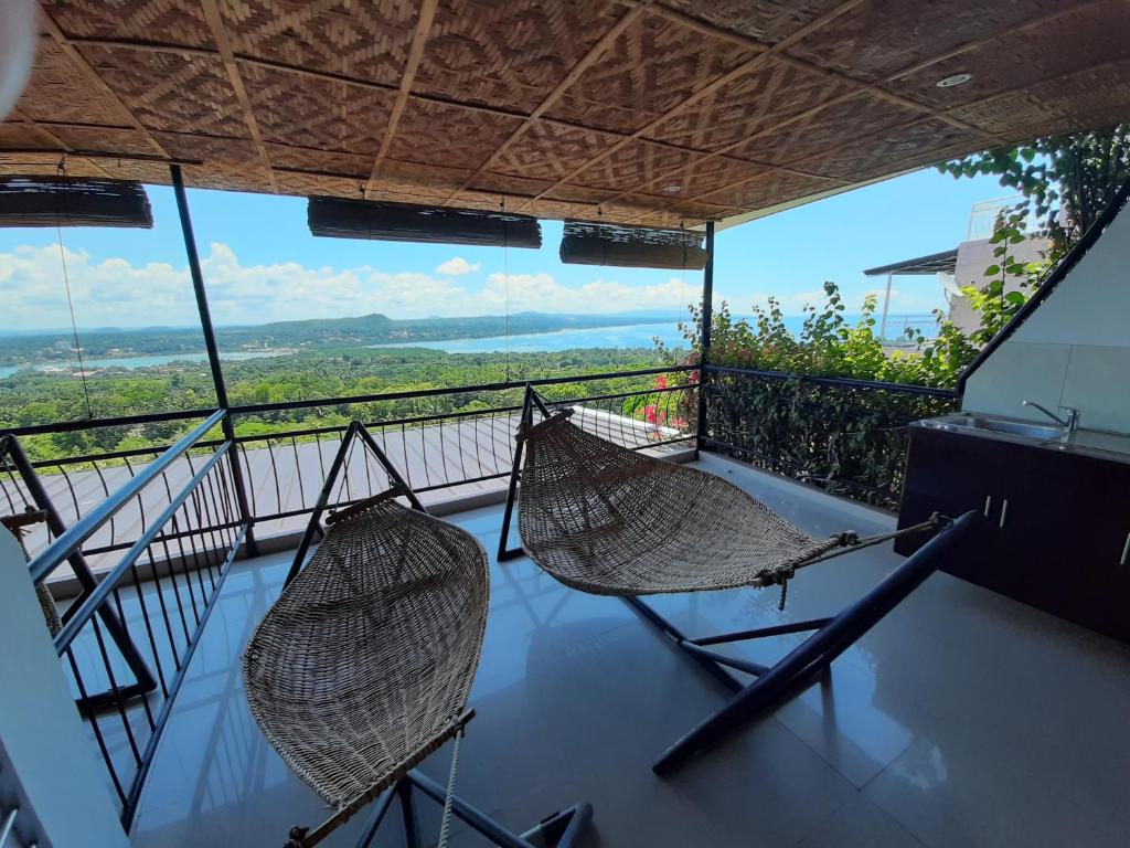 Balkón nebo terasa v ubytování Bohol Vantage Resort