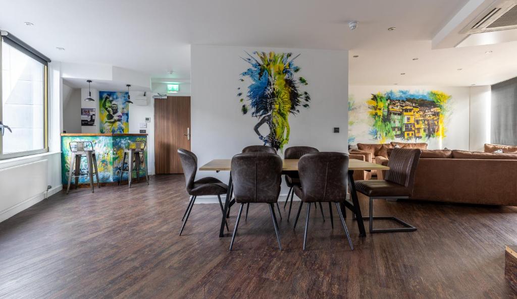 The Bling Hotel by UStay Aparthotels - 