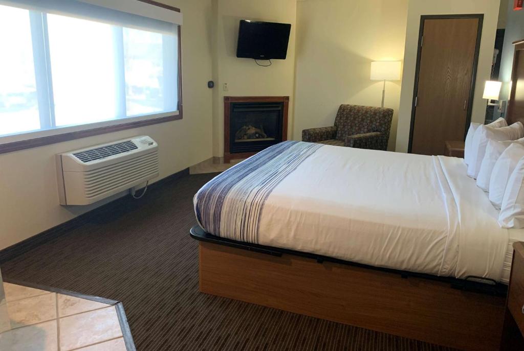 AmericInn by Wyndham Windsor Ft. Collins photo
