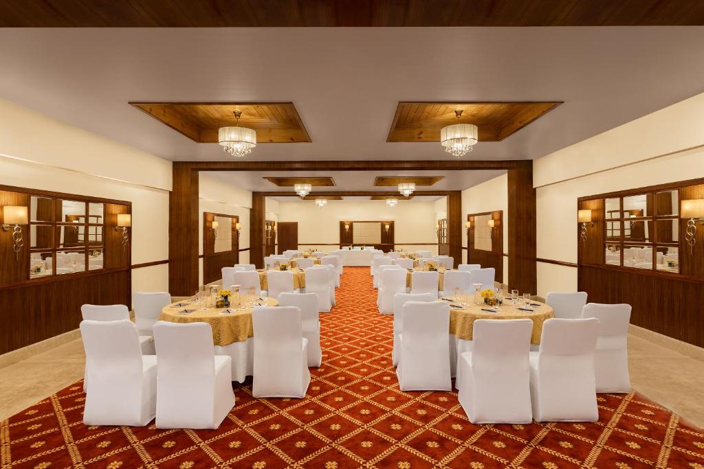 Posezení v ubytování Fortune Resort Kalimpong - Member ITC Hotels' Group
