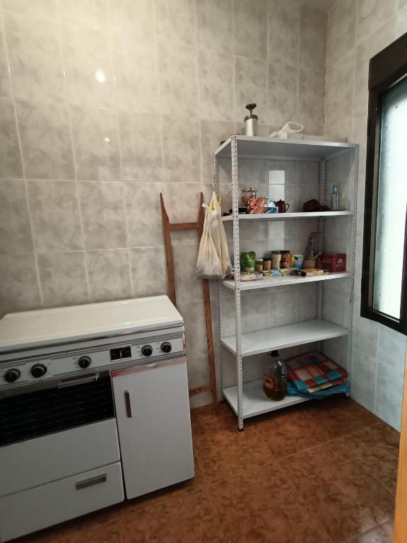 Kuchyň nebo kuchyňský kout v ubytování Vivienda rural Los Iberos M&M,
