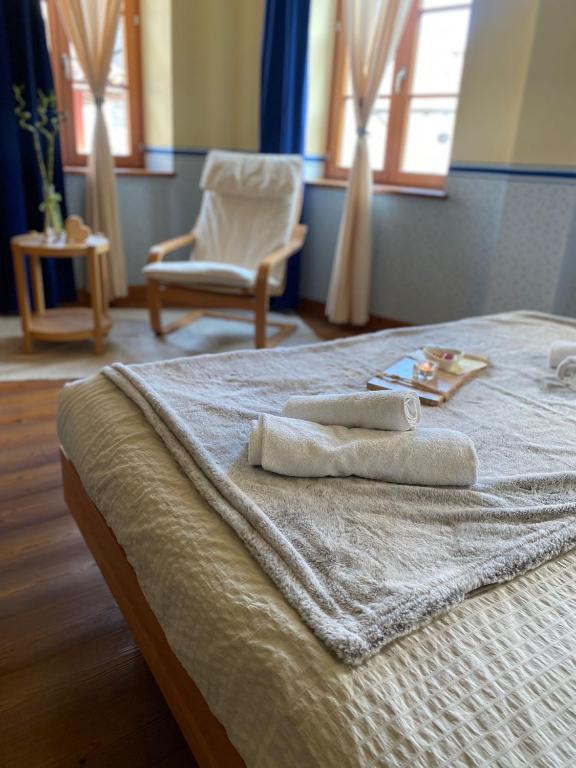 Postel nebo postele na pokoji v ubytování Residenza d'Epoca Albergo Grimani