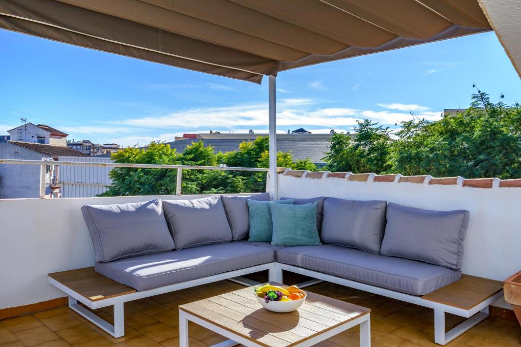 Balkón nebo terasa v ubytování Panoramic terrace with pool in Fuengirola by Costarentals - Ref 148