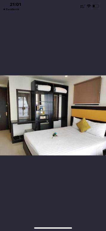 Postel nebo postele na pokoji v ubytování Tokia hotel nha trang