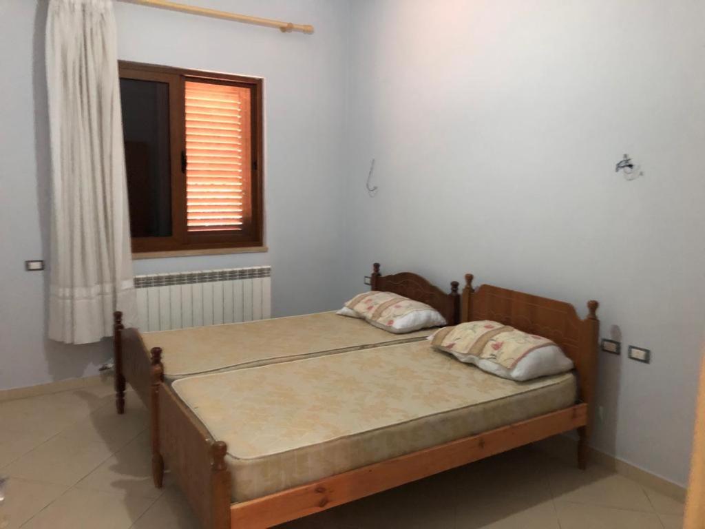 Durres Vila - Image 2