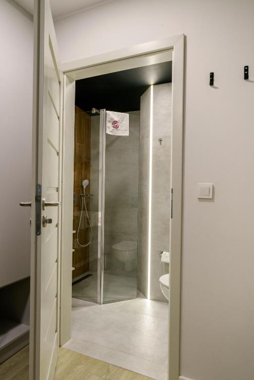 Kamienica no 111a Warsaw Airport - Resim 14