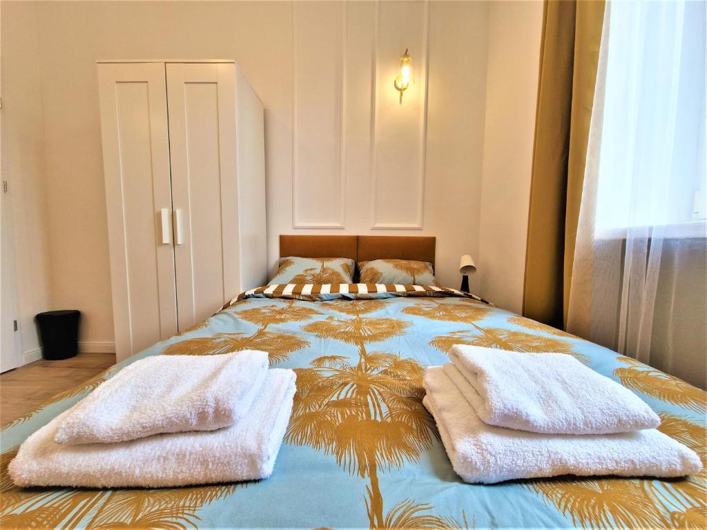 J&W Apartments Świętojańska Rooms - Standard Double Room