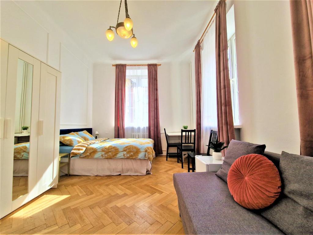 J&W Apartments Świętojańska Rooms - Superior Quadruple Room