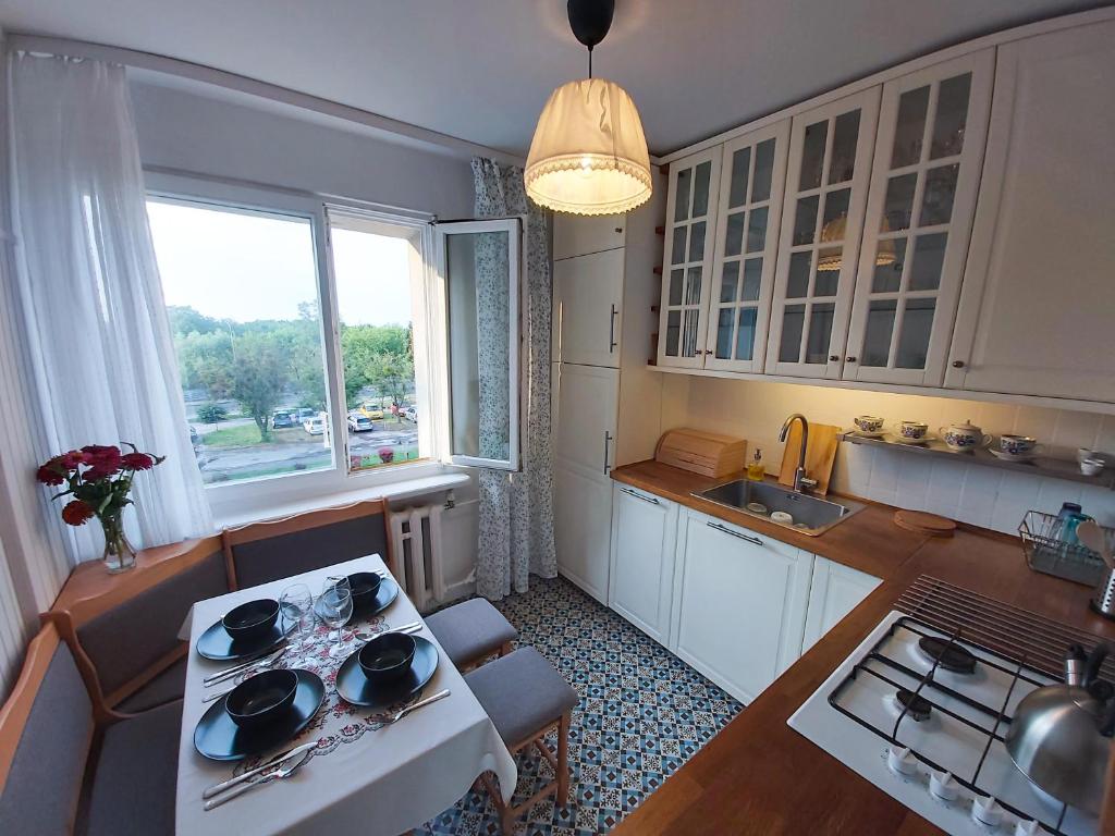 Apartament Trzy Pokoje - Housity