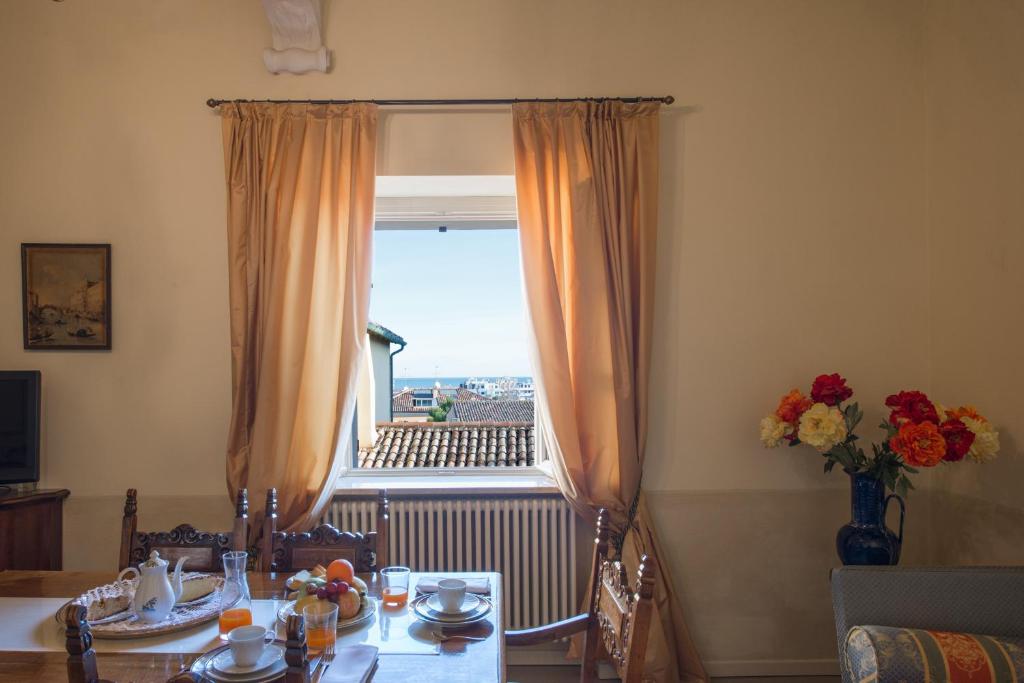 Palazzo Rotati - Apartamento De Dos Dormitorios Con Vistas Al Mar