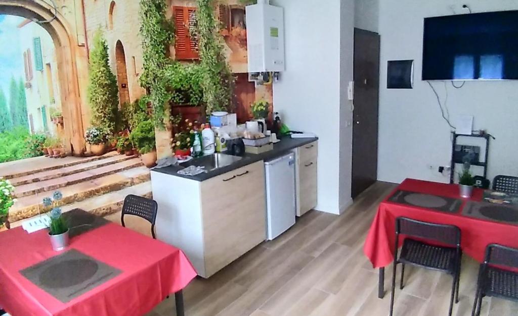 Kuchyň nebo kuchyňský kout v ubytování Cornizzolo bed breakfast