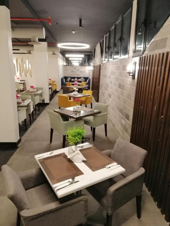 Posezení v ubytování Aquila ALdiafah Hotel