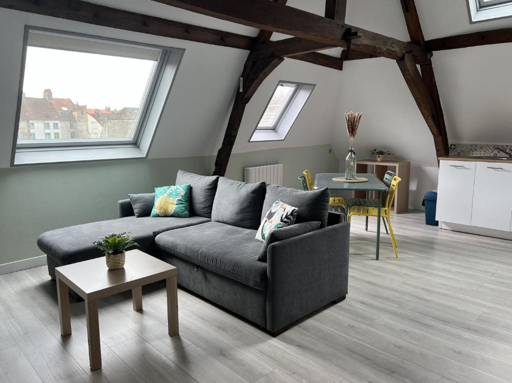 Appartement Le Saint haut Centre ville à SaintOmer, SaintOmer