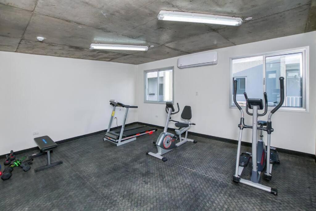 Fitness centrum a/nebo fitness zařízení v ubytování Diseño guaraní zona aeropuerto!