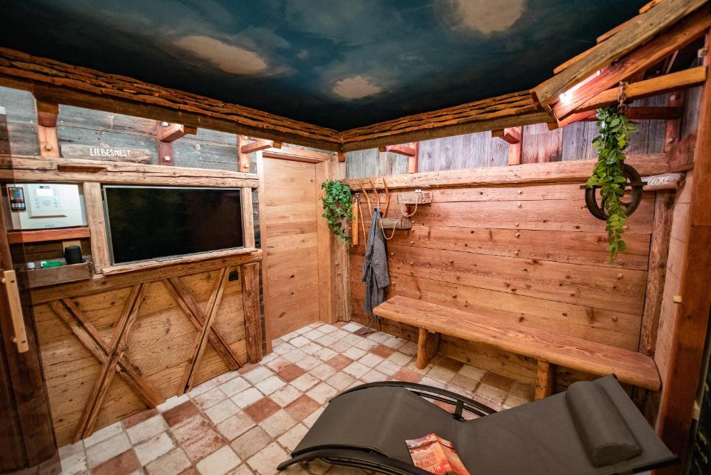 TV a/nebo společenská místnost v ubytování Bergstern