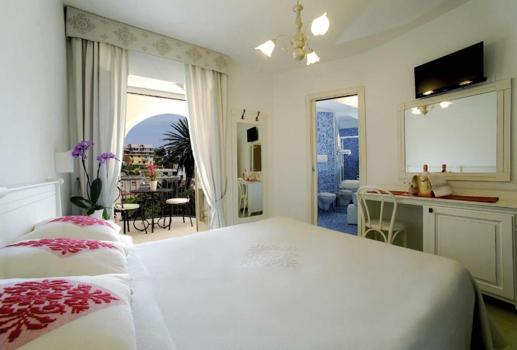 Albergo Diffuso Mannois - Tweepersoonskamer Met Balkon