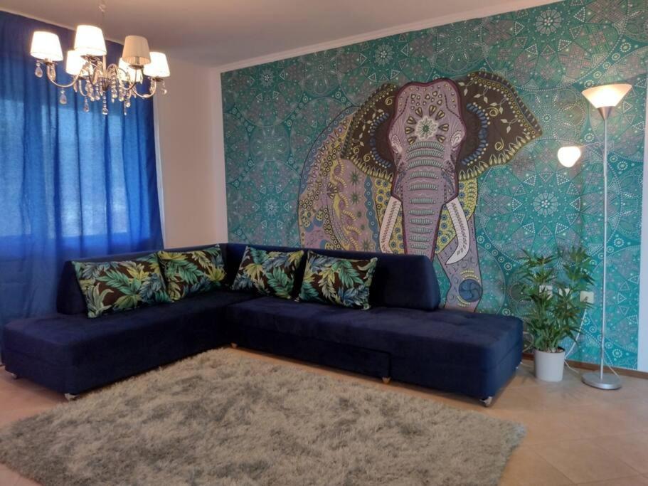Oleskelutila majoituspaikassa Luxury Seaview 2-bedroom Apartments Blue Elephant