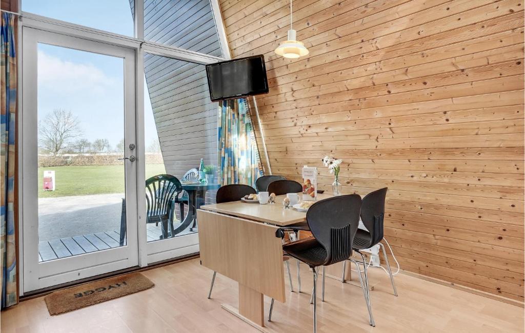 Fotografie z fotogalerie ubytování Nice Home In Fredericia With Kitchen v destinaci Fredericia