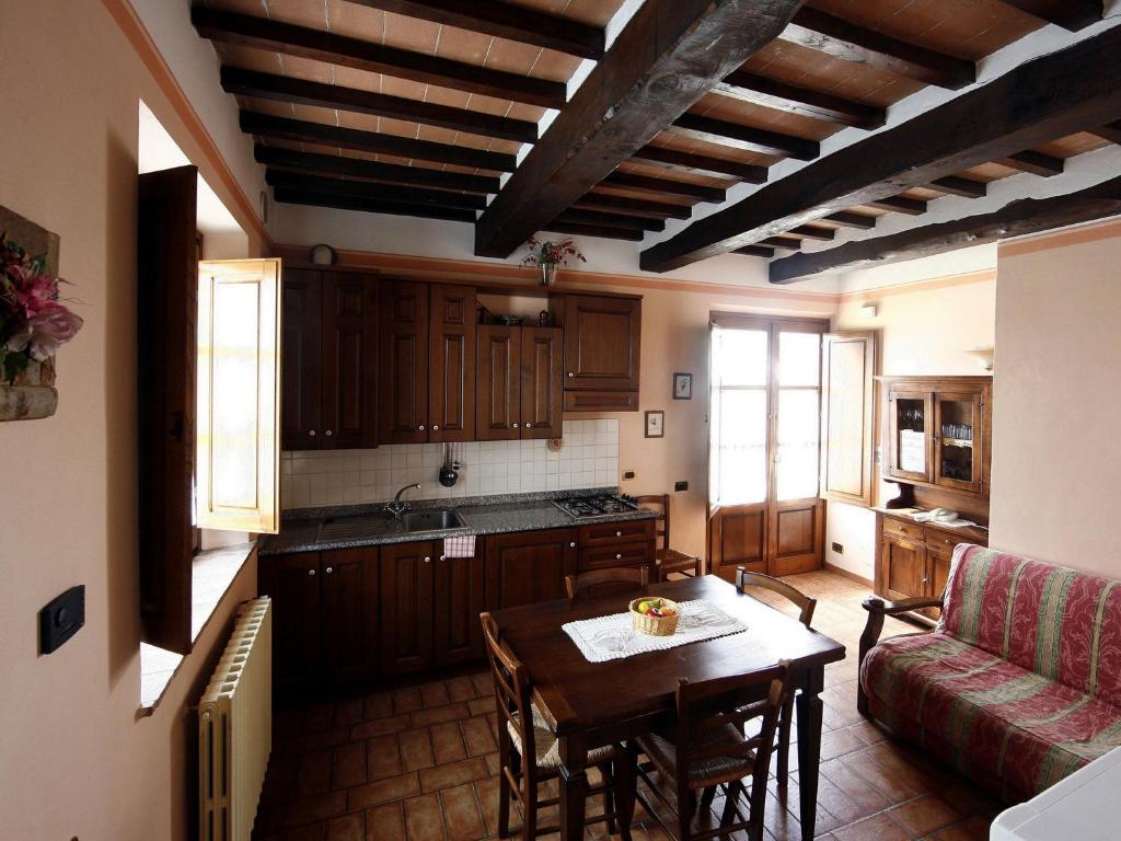 Kuchyň nebo kuchyňský kout v ubytování Agriturismo Sanguineto