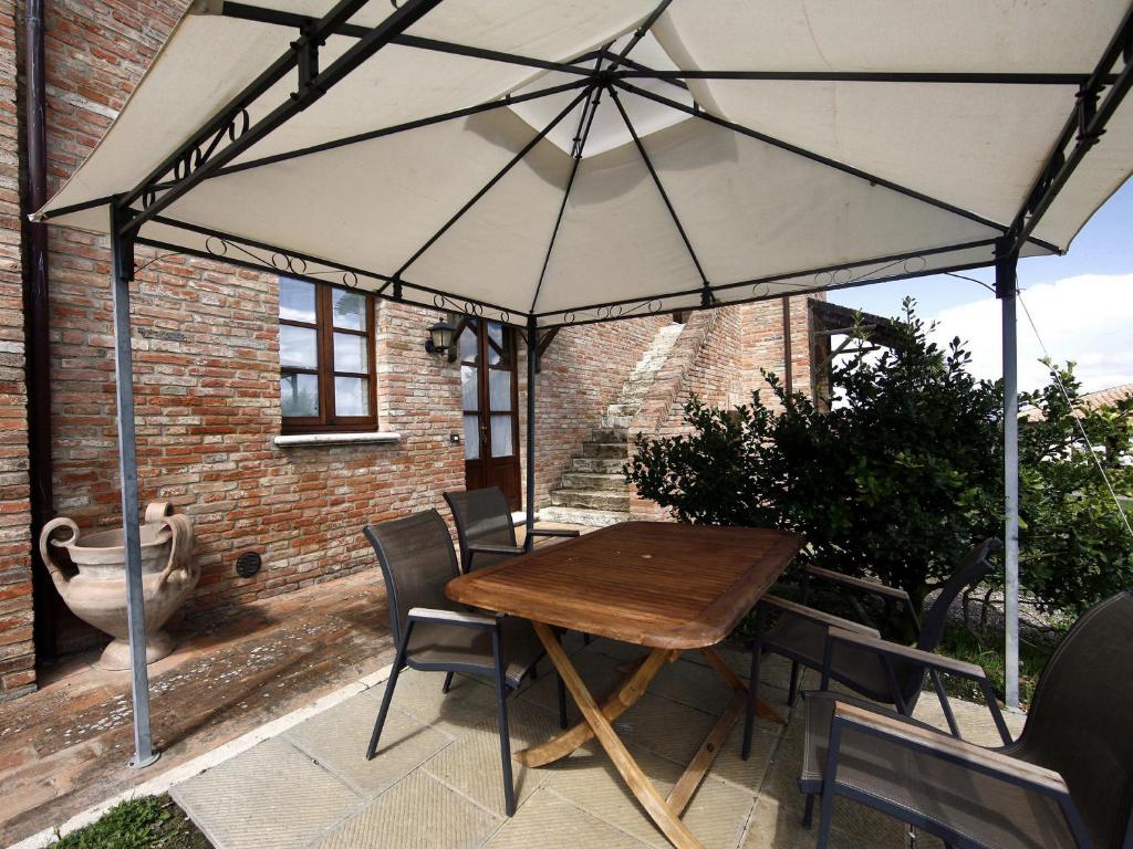 Patio nebo venkovní prostory v ubytování Agriturismo Sanguineto
