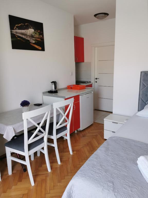 Apartments Popovic - 4