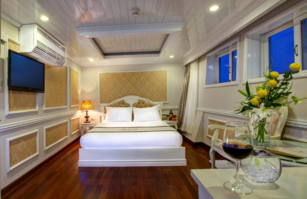 Signature Halong Cruise - 7